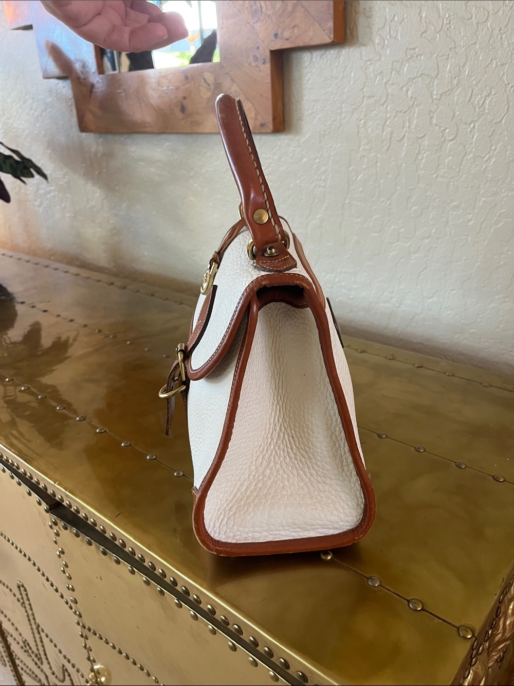 Dooney & Bourke Top-Handle White and Brown Leather Satchel Handbag - Picture 2 of 8